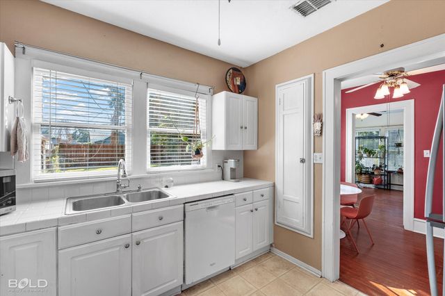 3427 Broadmoor Boulevard, Shreveport, LA 71105