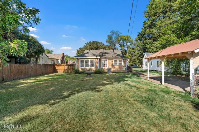 3427 Broadmoor Boulevard, Shreveport, LA 71105