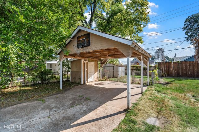 3427 Broadmoor Boulevard, Shreveport, LA 71105