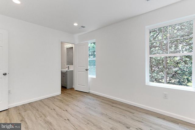 6430 FRANCONIA RD, Springfield, VA 22150