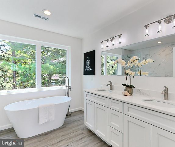 6430 FRANCONIA RD, Springfield, VA 22150