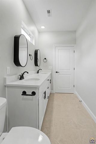 7600 SW 24th TER, Topeka, KS 66614