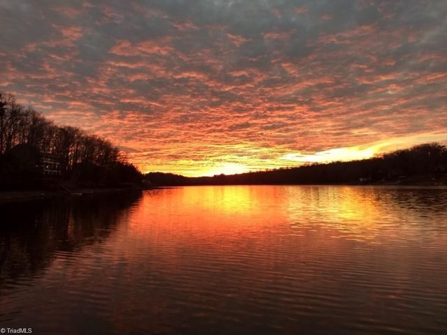 125 Outrigger Landing, Denton, NC 27239