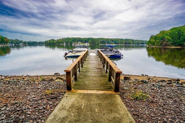 125 Outrigger Landing, Denton, NC 27239
