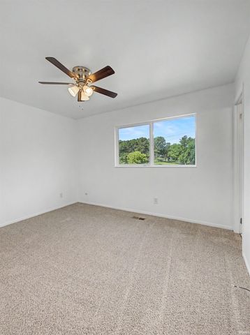 5633 Anderson Road, Newburgh, IN 47630