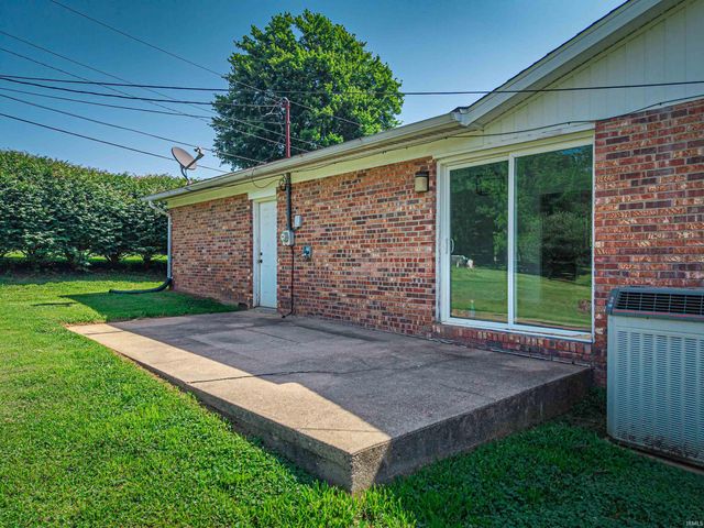 5633 Anderson Road, Newburgh, IN 47630