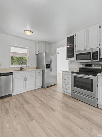 5633 Anderson Road, Newburgh, IN 47630