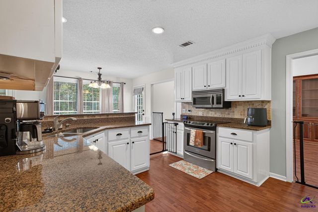 27 Hickory Lane, Macon, GA 31210