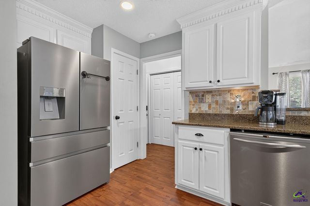 27 Hickory Lane, Macon, GA 31210