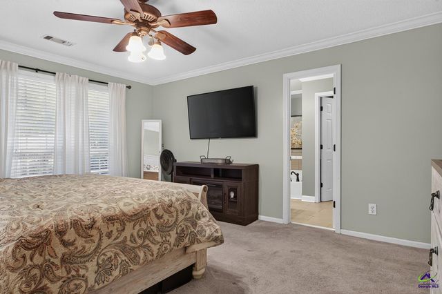27 Hickory Lane, Macon, GA 31210
