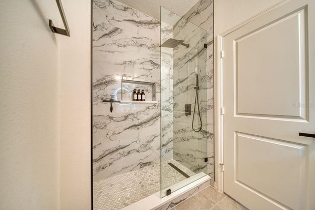 880 ALVANLEY COURT, Davenport, FL 33896