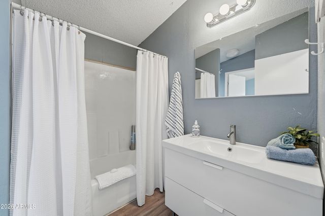 5735 E McDowell Road 63, Mesa, AZ 85215