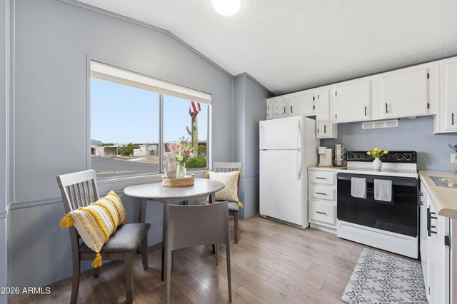 5735 E McDowell Road 63, Mesa, AZ 85215