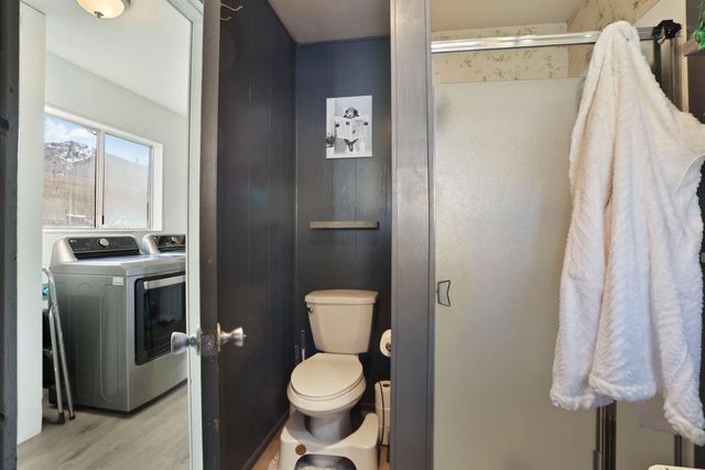 219 Lois Ave, Galt, CA 95632