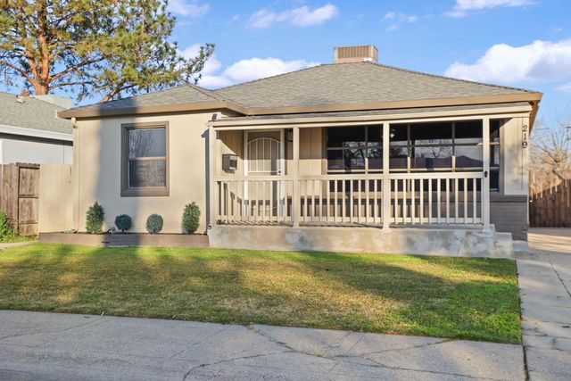 219 Lois Ave, Galt, CA 95632