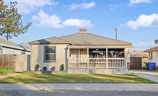 219 Lois Ave, Galt, CA 95632