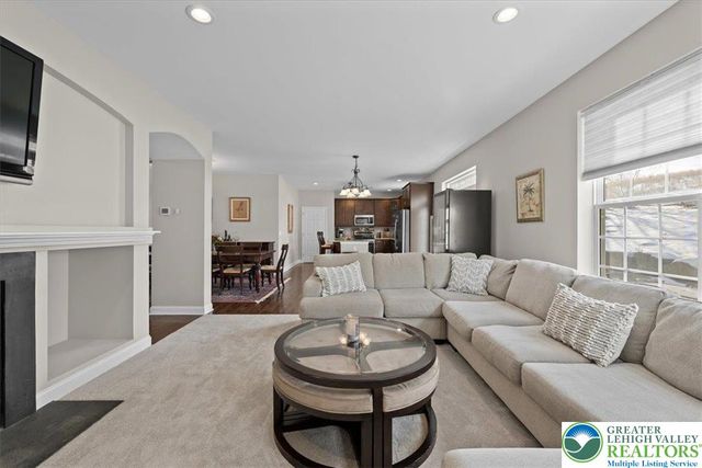 2852 Homestead Drive, Easton, PA 18040