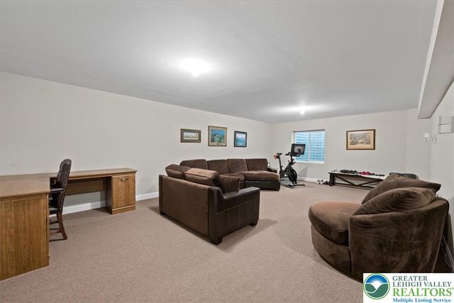 2852 Homestead Drive, Easton, PA 18040