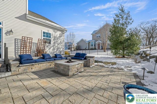 2852 Homestead Drive, Easton, PA 18040