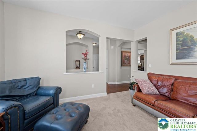 2852 Homestead Drive, Easton, PA 18040