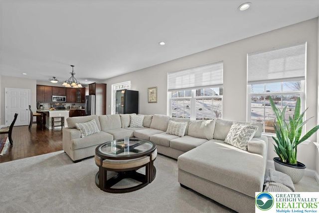 2852 Homestead Drive, Easton, PA 18040