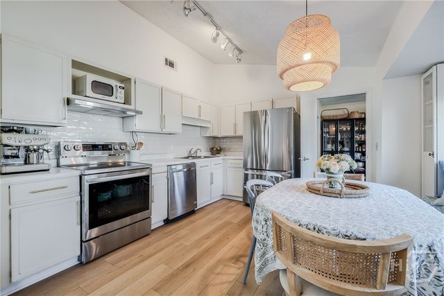 207 Osprey Drive, Richmond Hill, GA 31324