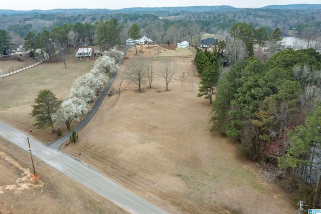 102 COUNTY ROAD 249, Cullman, AL 35057