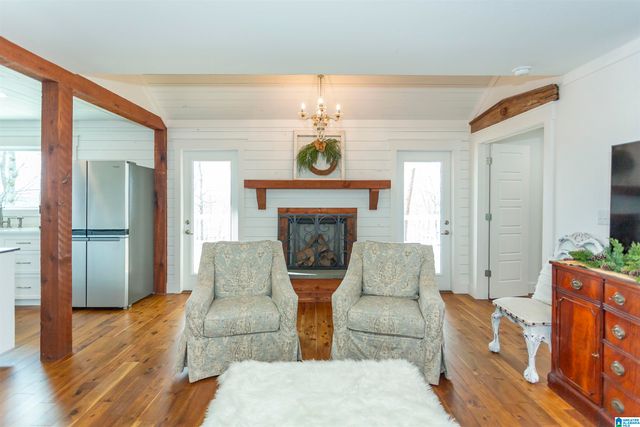 102 COUNTY ROAD 249, Cullman, AL 35057