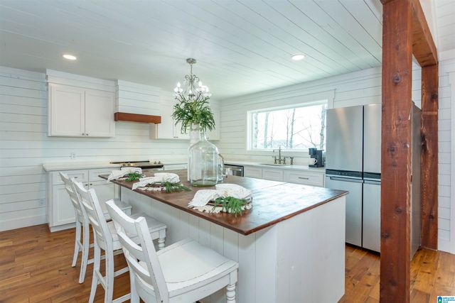 102 COUNTY ROAD 249, Cullman, AL 35057