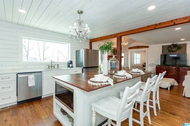 102 COUNTY ROAD 249, Cullman, AL 35057