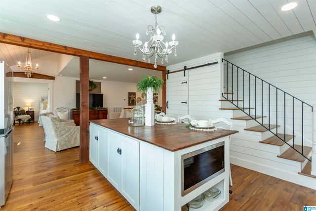 102 COUNTY ROAD 249, Cullman, AL 35057