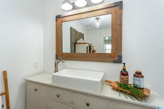 102 COUNTY ROAD 249, Cullman, AL 35057