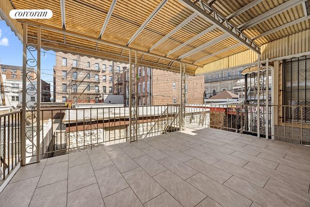 2575 E 19TH Street, New York City, NY 11235
