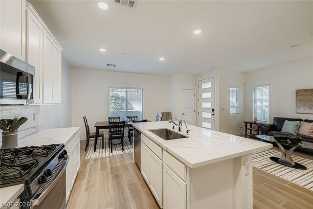 600 North Carriage Hill Drive 1184, Las Vegas, NV 89138