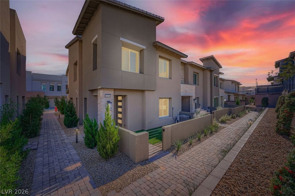 600 North Carriage Hill Drive 1184, Las Vegas, NV 89138