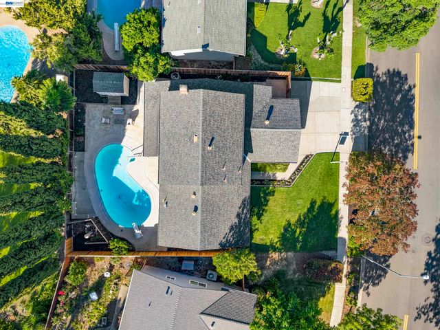 5895 Black Ave, Pleasanton, CA 94566