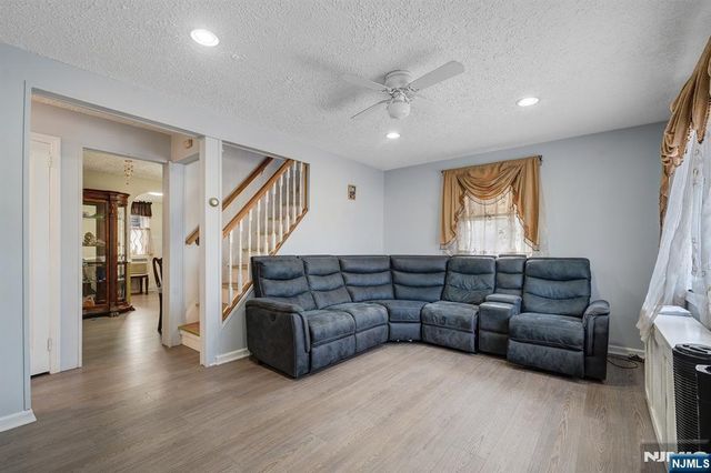 32-06 Rosalie Street, Fair Lawn, NJ 07410