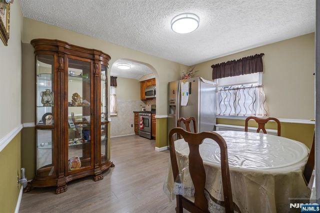 32-06 Rosalie Street, Fair Lawn, NJ 07410