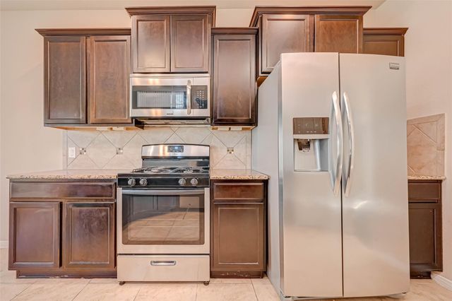 5340 Pointe Spring Crossing, Spring, TX 77389
