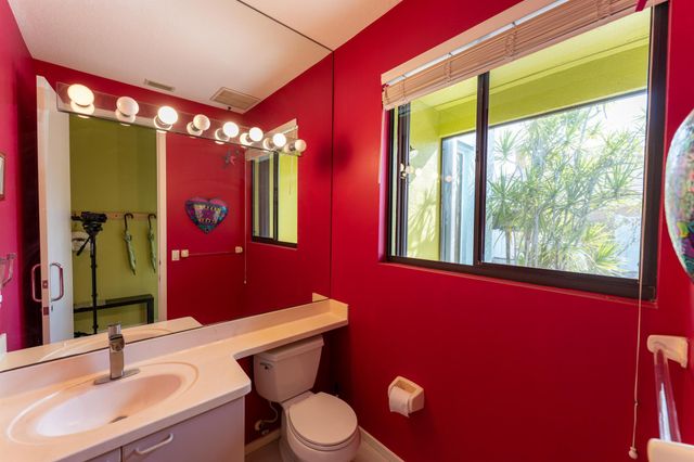 8902 SE Marina Bay Drive, Hobe Sound, FL 33455