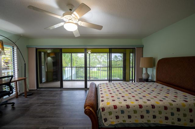 8902 SE Marina Bay Drive, Hobe Sound, FL 33455