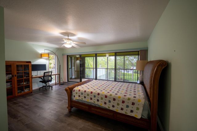 8902 SE Marina Bay Drive, Hobe Sound, FL 33455