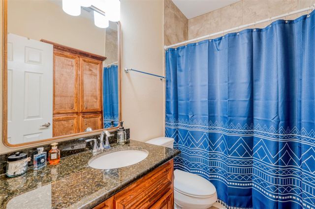 3730 Boettcher Drive 401, Huntsville, TX 77340