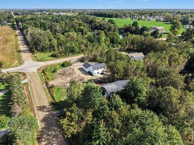 9222 Buchanan Street, Allendale, MI 49401