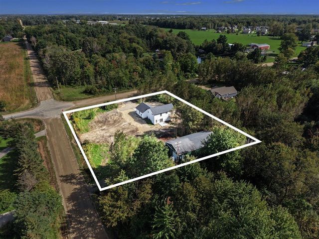 9222 Buchanan Street, Allendale, MI 49401