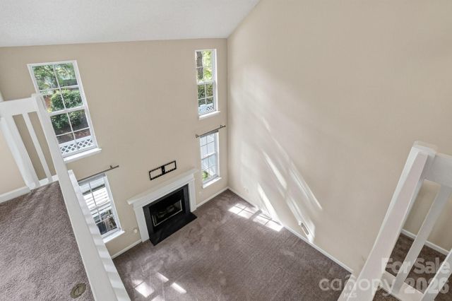 8318 Christmas Court, Charlotte, NC 28216