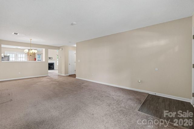 8318 Christmas Court, Charlotte, NC 28216