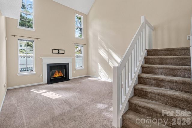 8318 Christmas Court, Charlotte, NC 28216