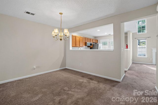 8318 Christmas Court, Charlotte, NC 28216
