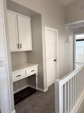 4909 Hidden Meadow Way, Antelope, CA 95843